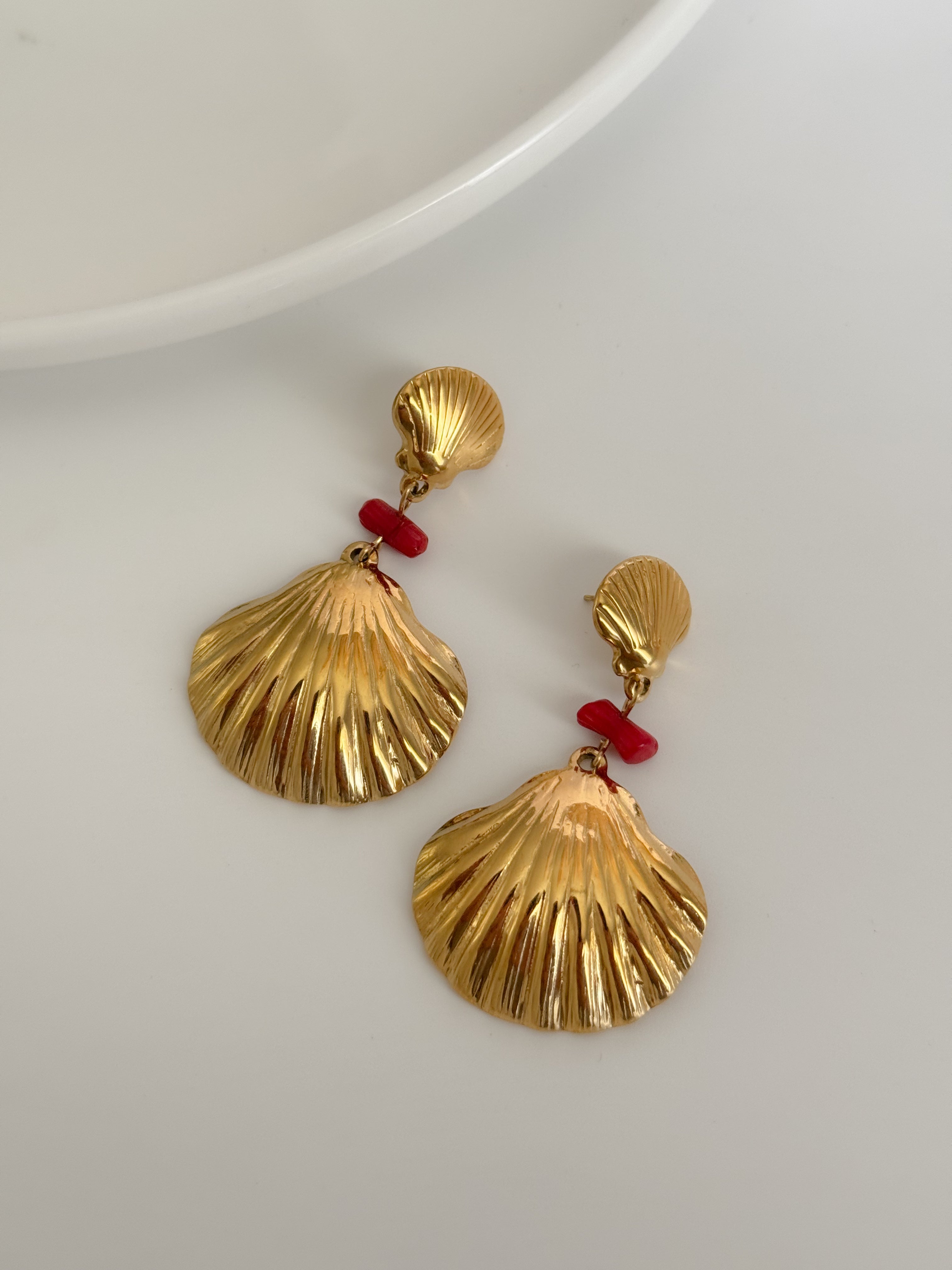 Boucle Coquillage corail