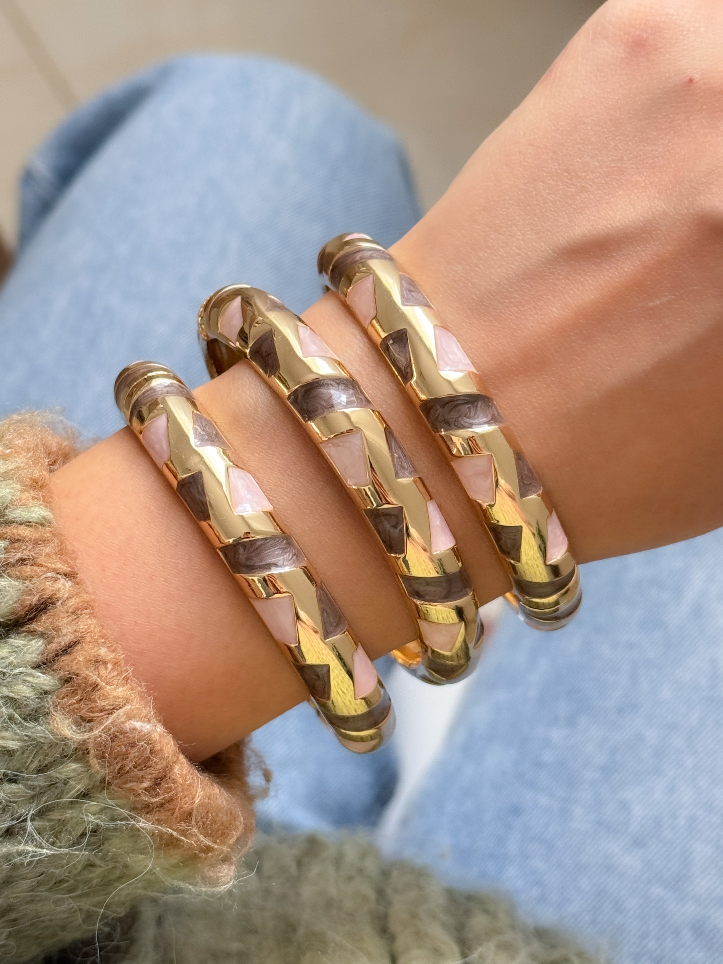 Bracelets couleurs n°=02