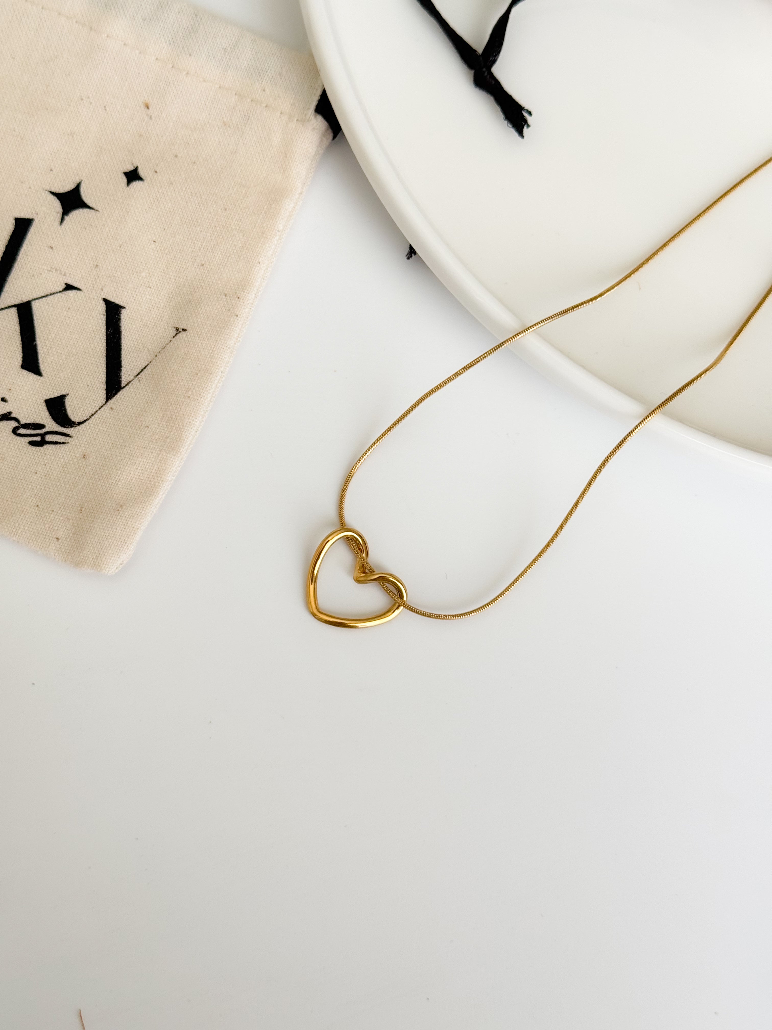 Collier à pendentif - COEUR - En acier inoxydable