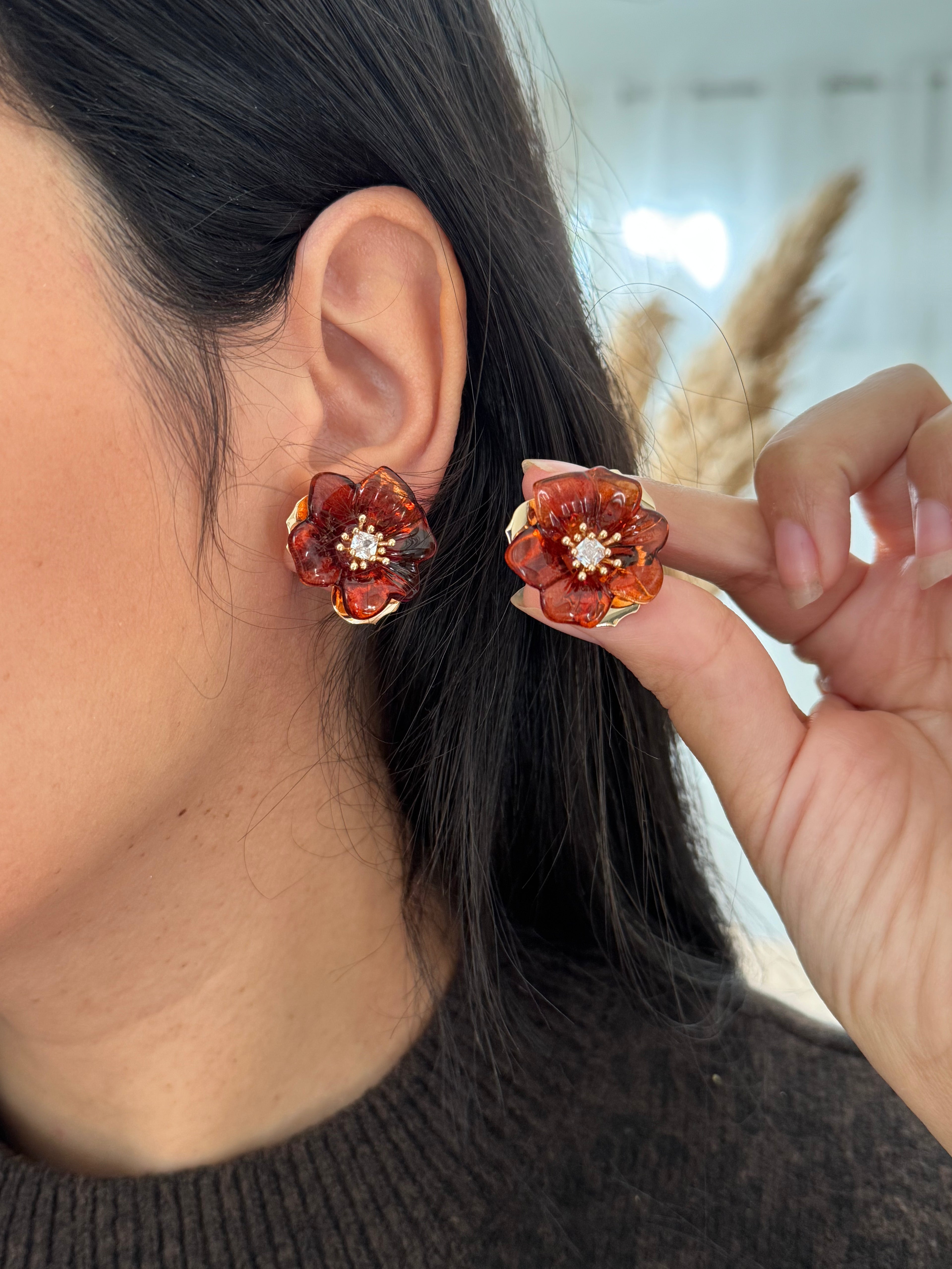 Boucles d’oreilles vintage 5 – Résine marron & plaqué or