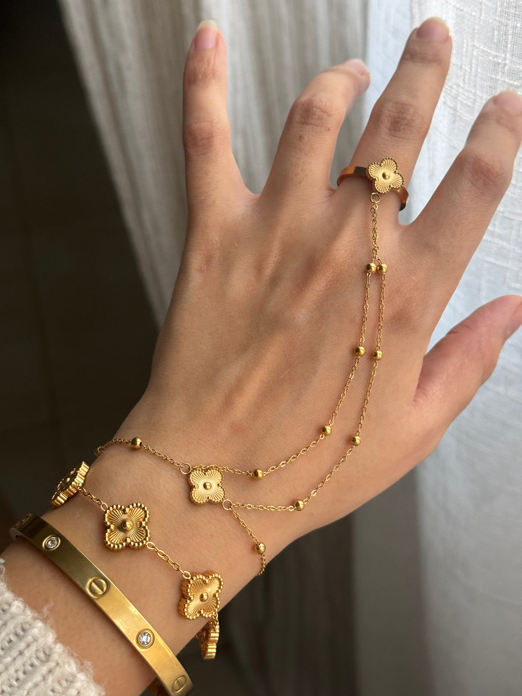 Chaînes de mains ( يد يمانية ) N=°5